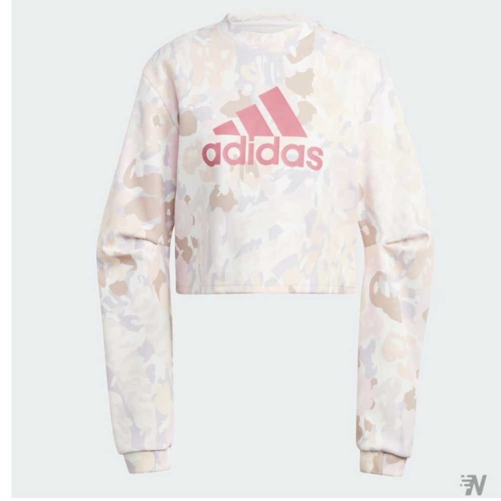 Women's Adidas Graphic Cropped Camo Sweatshirt Size Small ~NWT